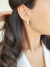 Load image into Gallery viewer, Gizelle Earrings